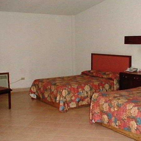La Teja Hotel Ciudad Juarez Bagian luar foto