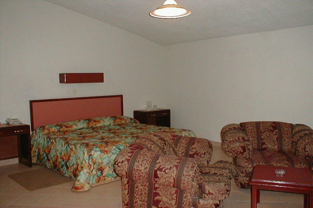 La Teja Hotel Ciudad Juarez Bagian luar foto